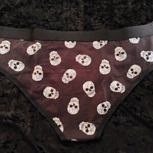 TORRID Skull Hipster Panties size 00 *BRAND NEW WITH TAGS* Black Lt Blue Tagless